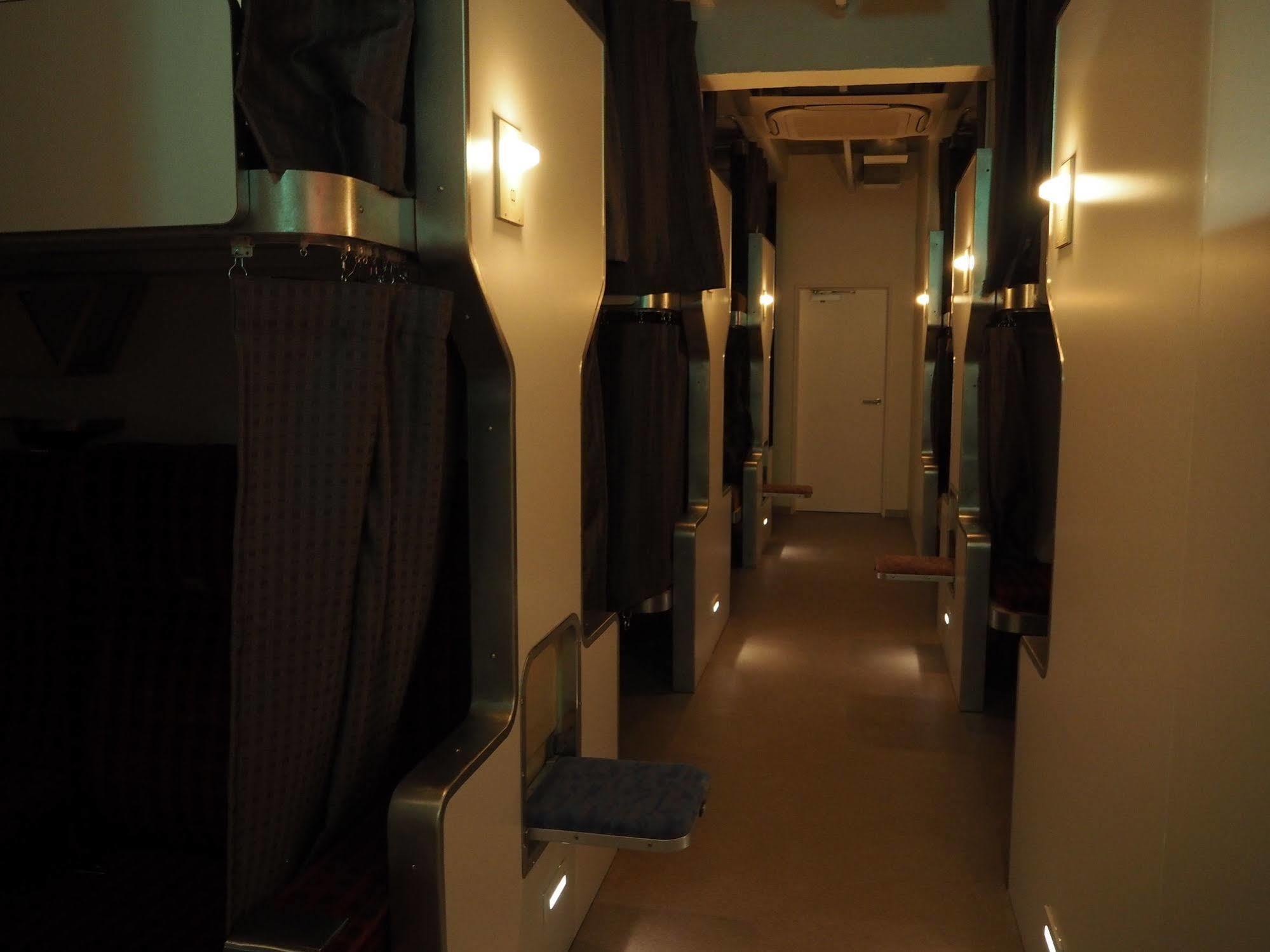 Train Hostel Hokutosei Tokyo prefektur Exteriör bild
