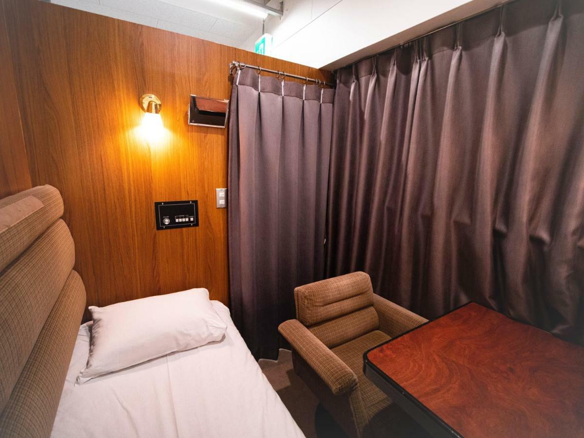 Train Hostel Hokutosei Tokyo prefektur Exteriör bild